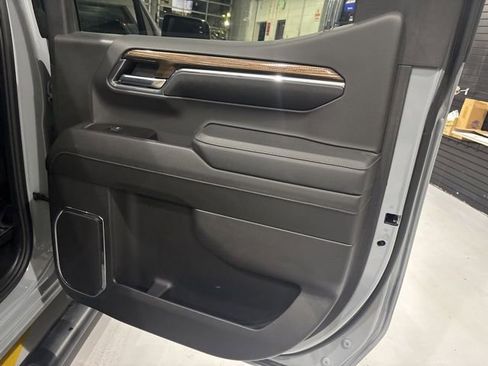 Used 2024 Chevrolet Silverado 1500 RST image 30