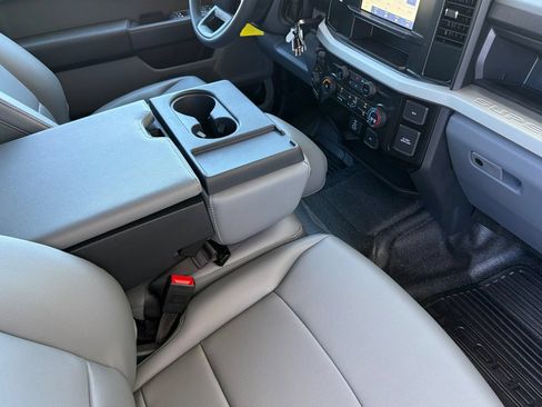 New 2026 Ford F550 4x4 Supercab Super Duty image 16