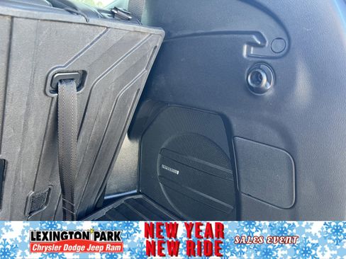 Used 2020 Subaru Ascent Limited w/ Technology Package image 11