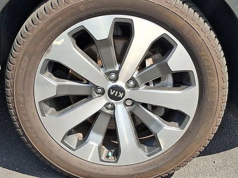 Used 2020 Kia Telluride EX w/ EX Premium Package AWD/4WD image 8