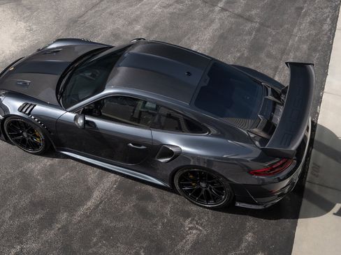 Used 2018 Porsche 911 GT2 RS RWD image 7