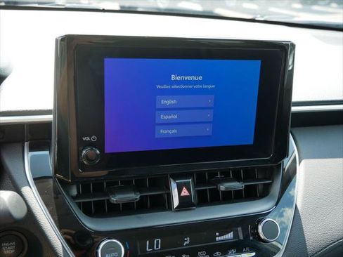 Certified 2025 Toyota Corolla Cross LE AWD/4WD image 22