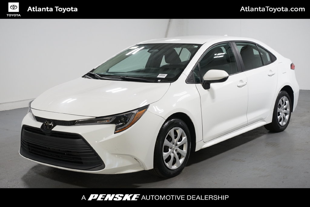 Certified 2024 Toyota Corolla LE FWD image 1