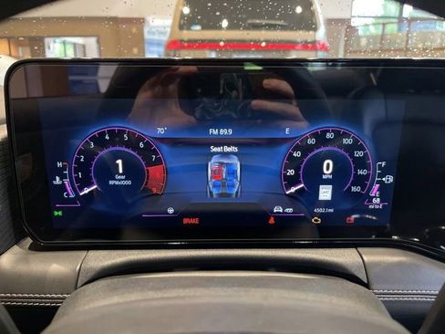 Used 2025 Ford Mustang GT Premium RWD image 6