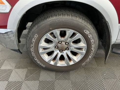 Used 2014 RAM 1500 Laramie w/ Convenience Group AWD/4WD image 7