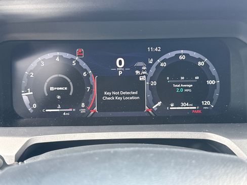 New 2026 Toyota 4Runner TRD Off-Road AWD/4WD image 32