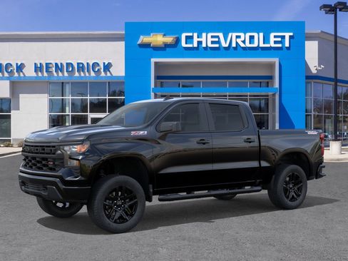 New 2026 Chevrolet Silverado 1500 Custom Trail Boss w/ Turbomax Blackout Package AWD/4WD image 3