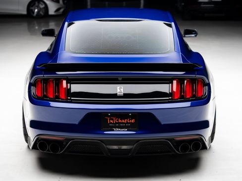 Used 2016 Ford Mustang Shelby GT350 w/ Track Package RWD image 26