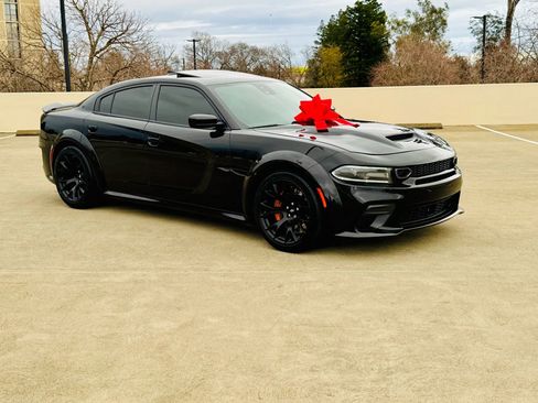 Used 2023 Dodge Charger Scat Pack image 4