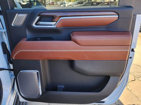 New 2026 GMC Sierra 3500 Denali Ultimate image 44