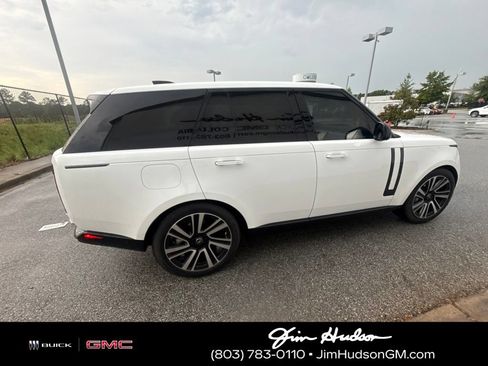 Used 2023 Land Rover Range Rover SE AWD/4WD image 4