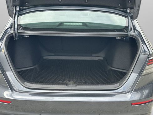 Certified 2023 Honda Accord EX image 32