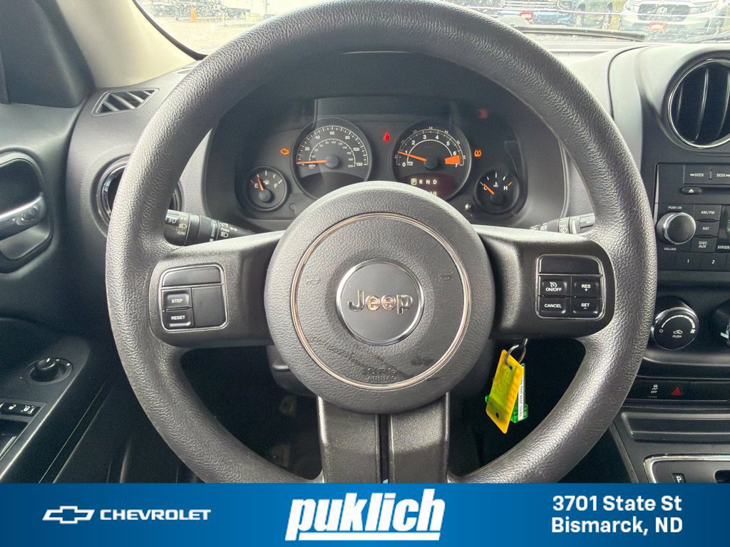 Used 2016 Jeep Patriot Sport w/ Power Value Group AWD/4WD image 7