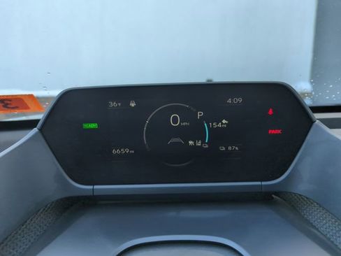 Used 2025 Subaru Solterra Premium image 21