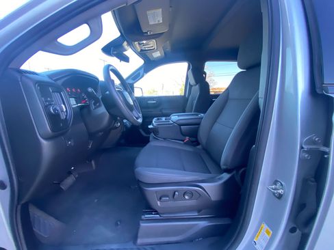 Used 2022 Chevrolet Silverado 1500 Custom w/ LPO, Dark Essentials Package image 33