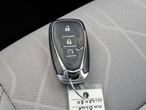 Used 2020 Chevrolet Trax LT w/ LT Convenience Package image 22