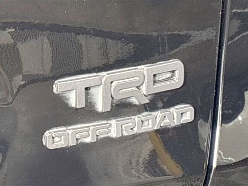Used 2022 Toyota RAV4 TRD Off-Road image 24