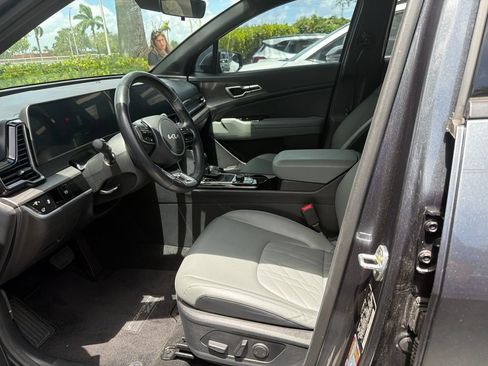 Used 2023 Kia Sportage X-Line w/ X-Line Premium Package AWD/4WD image 5