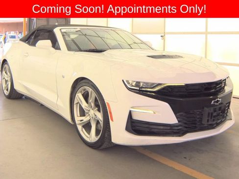 Used 2019 Chevrolet Camaro SS RWD image 1