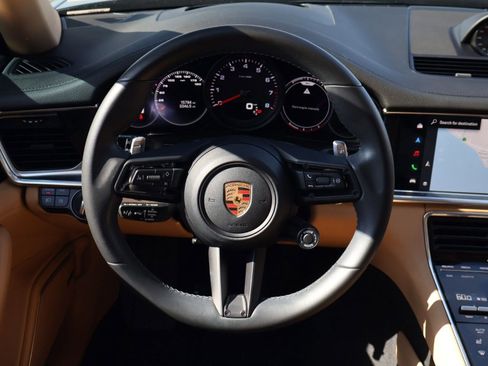 Certified 2023 Porsche Panamera image 15