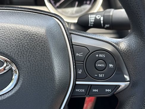 Used 2023 Toyota Camry LE FWD image 19