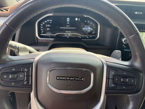 Used 2022 GMC Sierra 1500 Denali AWD/4WD image 14