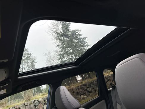 New 2026 Subaru Forester Premium image 15