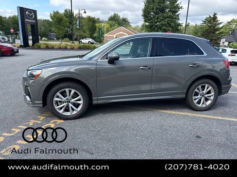 Used 2021 Audi Q3 2.0T Premium w/ Convenience Package AWD/4WD image 14