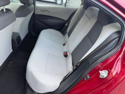 Used 2022 Toyota Corolla LE FWD image 24