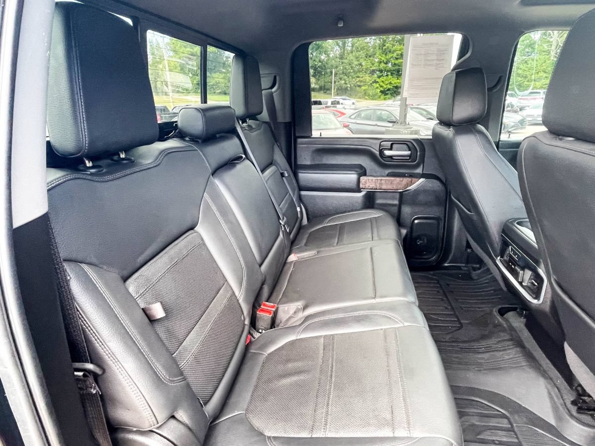 Used 2021 GMC Sierra 3500 Denali w/ Denali Ultimate Package AWD/4WD image 13