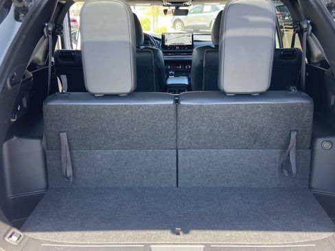 Used 2025 Mitsubishi Outlander SE AWD/4WD image 22