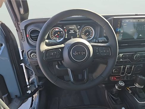 New 2025 Jeep Wrangler Unlimited Rubicon w/ Safety Group AWD/4WD image 46