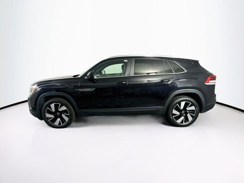 Used 2025 Volkswagen Atlas Cross Sport SE FWD image 4