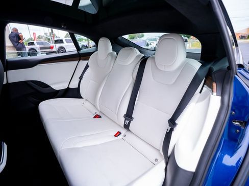 Used 2023 Tesla Model S Standard Range AWD/4WD image 40