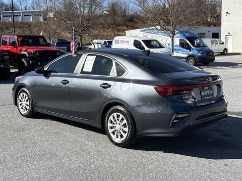 Used 2021 Kia Forte Sedan image 8