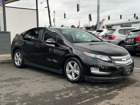 Used 2015 Chevrolet Volt image 3