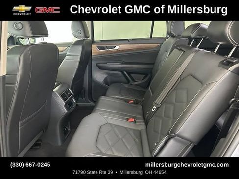 Used 2025 Volkswagen Atlas SE AWD/4WD image 25