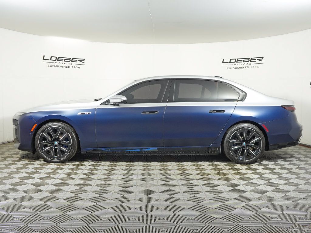 Used 2024 BMW i7 M70 w/ Executive Package AWD/4WD image 2