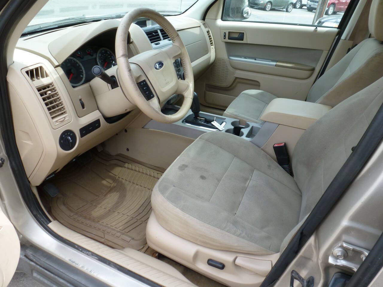 Used 2012 Ford Escape XLT AWD/4WD image 9