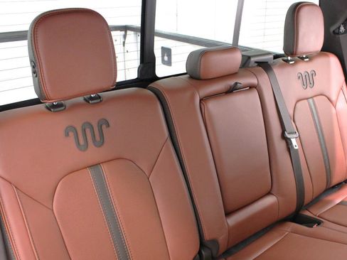Used 2019 Ford F150 King Ranch w/ Equipment Group 601A Luxury AWD/4WD image 44