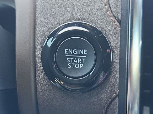 Used 2025 Ford Expedition King Ranch AWD/4WD image 20