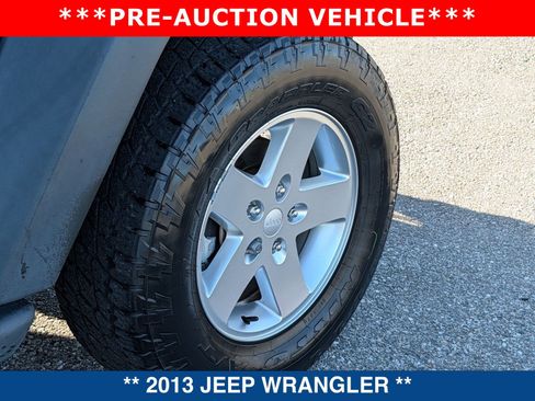 Used 2013 Jeep Wrangler Unlimited Sport AWD/4WD image 13