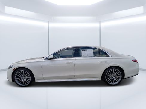 Certified 2023 Mercedes-Benz S 580 4MATIC Sedan image 6