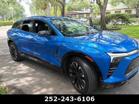 Used 2024 Chevrolet Blazer EV RS RWD image 2