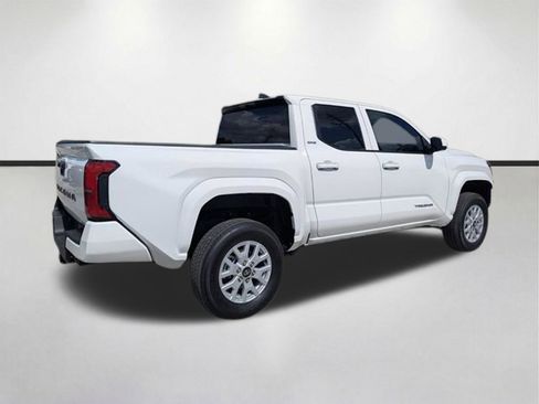 Used 2024 Toyota Tacoma SR5 RWD image 3