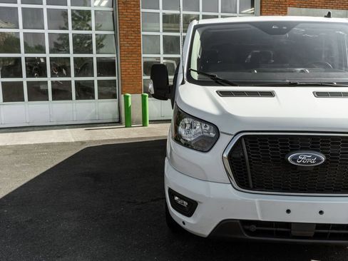 Used 2024 Ford Transit 350 XLT RWD image 34