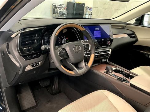 Certified 2024 Lexus RX 350 Premium w/ Accessory Package (Z1) AWD/4WD image 17