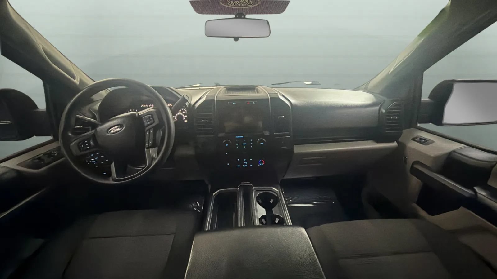 Used 2017 Ford F150 XL w/ Equipment Group 101A Mid RWD image 9
