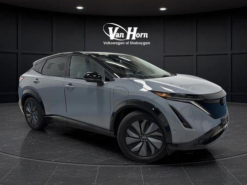 Used 2025 Nissan Ariya Platinum AWD/4WD image 1