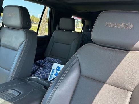 Used 2024 Chevrolet Tahoe High Country image 11